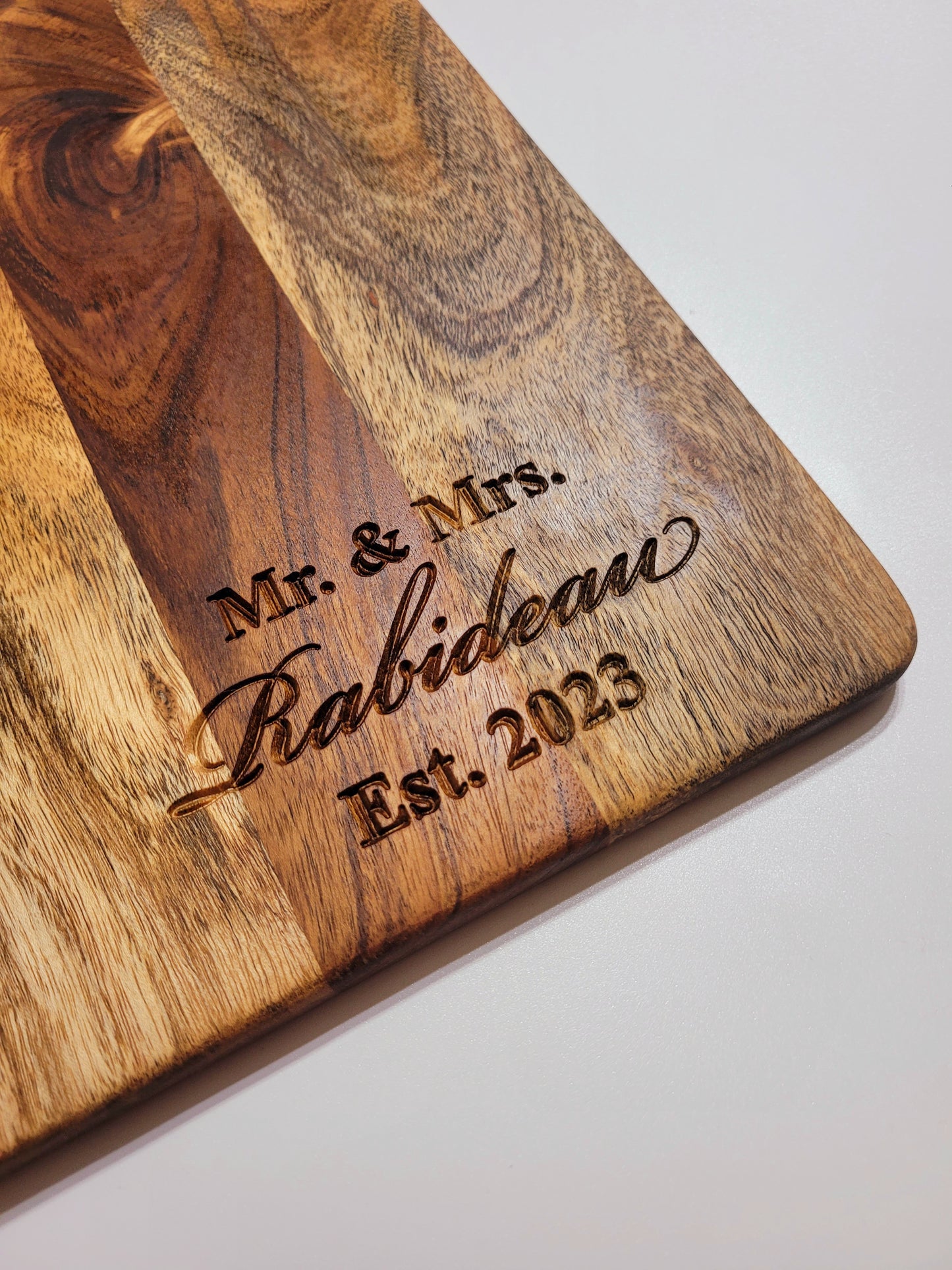 Paddle Cutting Board - Pick Your Engraving